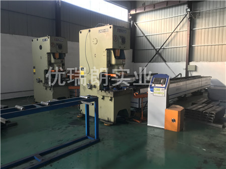 生產(chǎn)設(shè)備